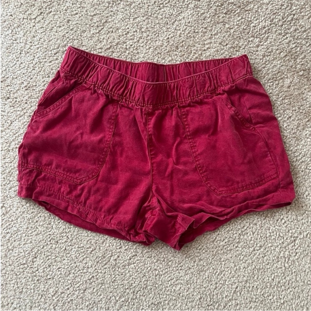 Old Navy Red Red Pull On Shorts - Small